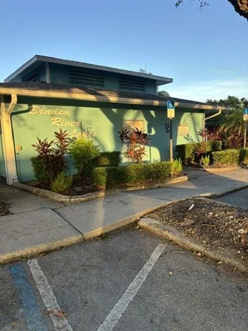 907 50th Street E Bradenton FL 34208