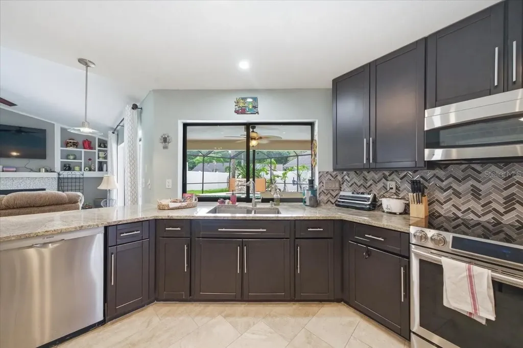 11803 Sweetpea Court Tampa FL 33635
