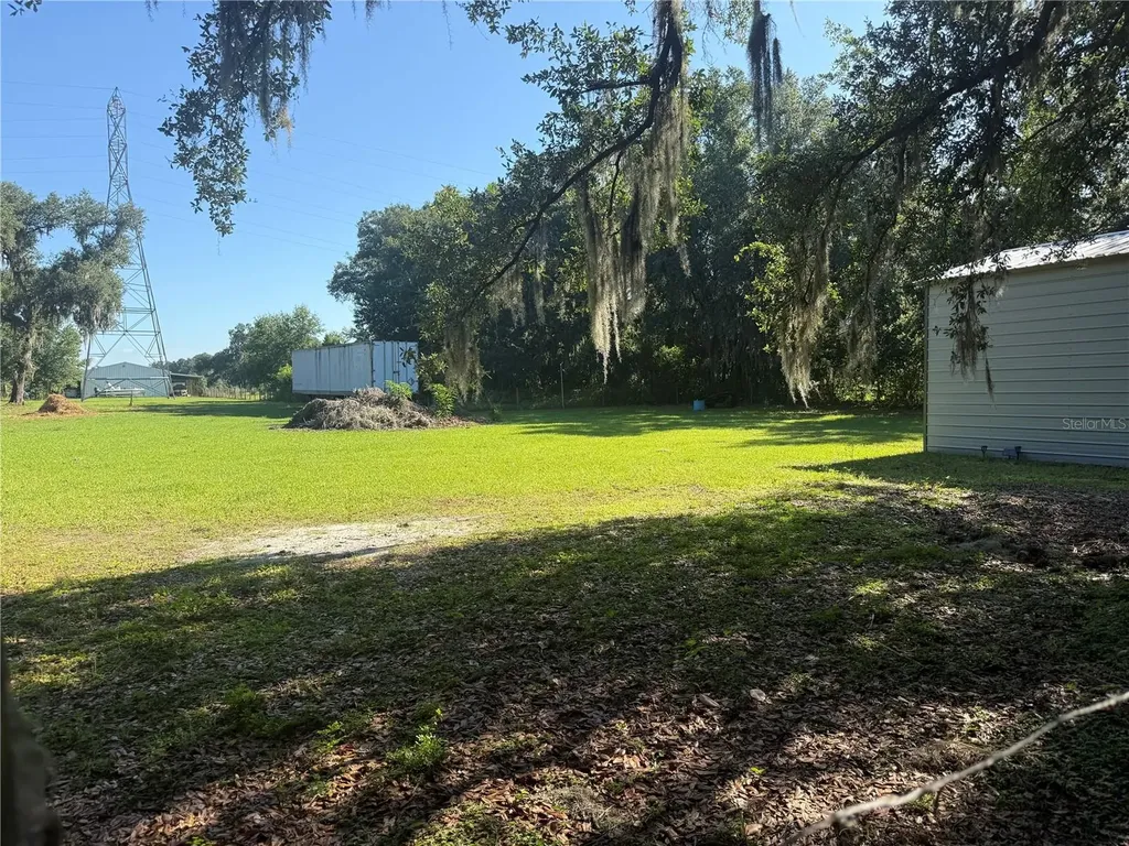 4920 W Knights Griffin Road Plant City FL 33565