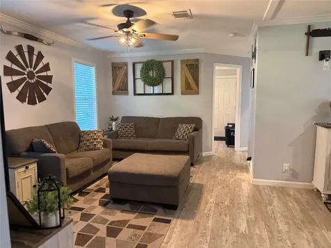 4920 W Knights Griffin Road Plant City FL 33565