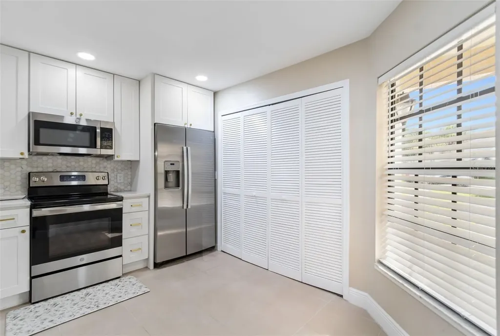 5100 Burchette Road Tampa FL 33647