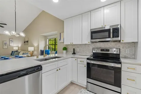 5100 Burchette Road Tampa FL 33647