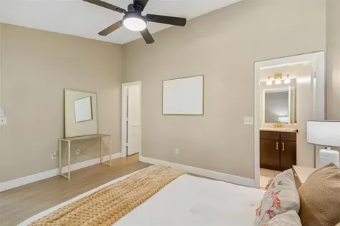 5100 Burchette Road Tampa FL 33647