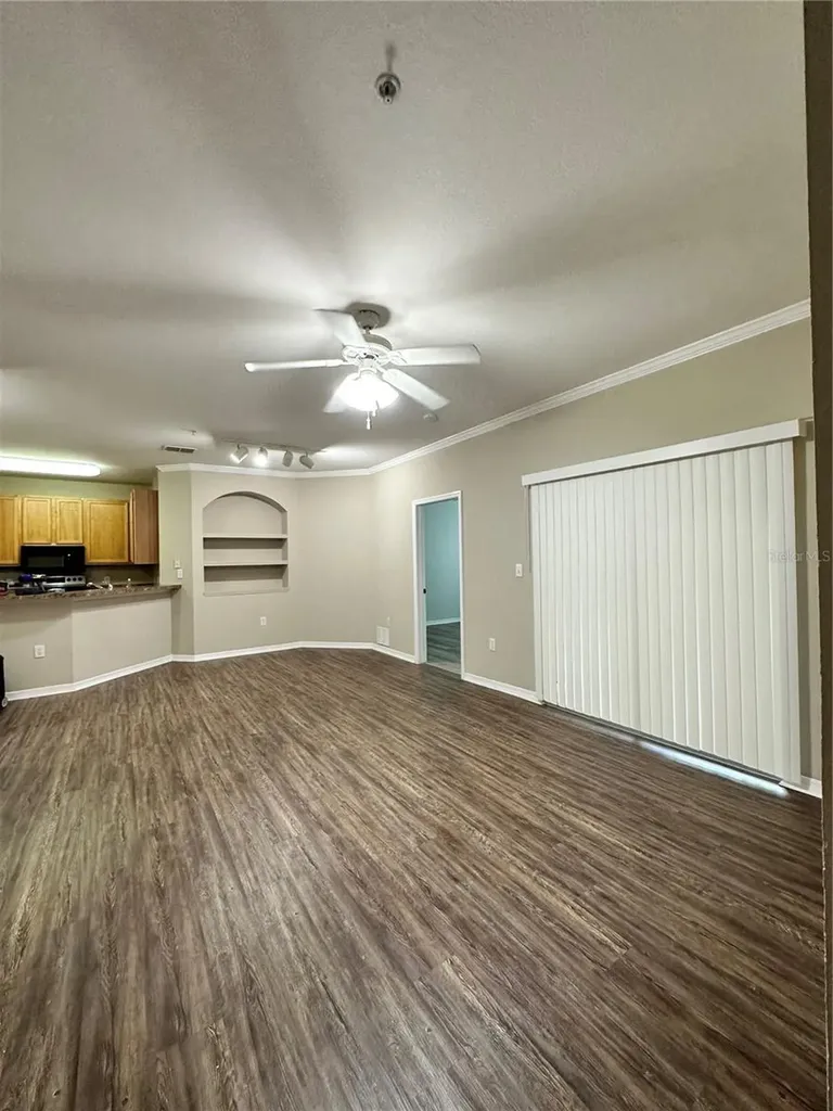 10023 Courtney Palms Boulevard Tampa FL 33619