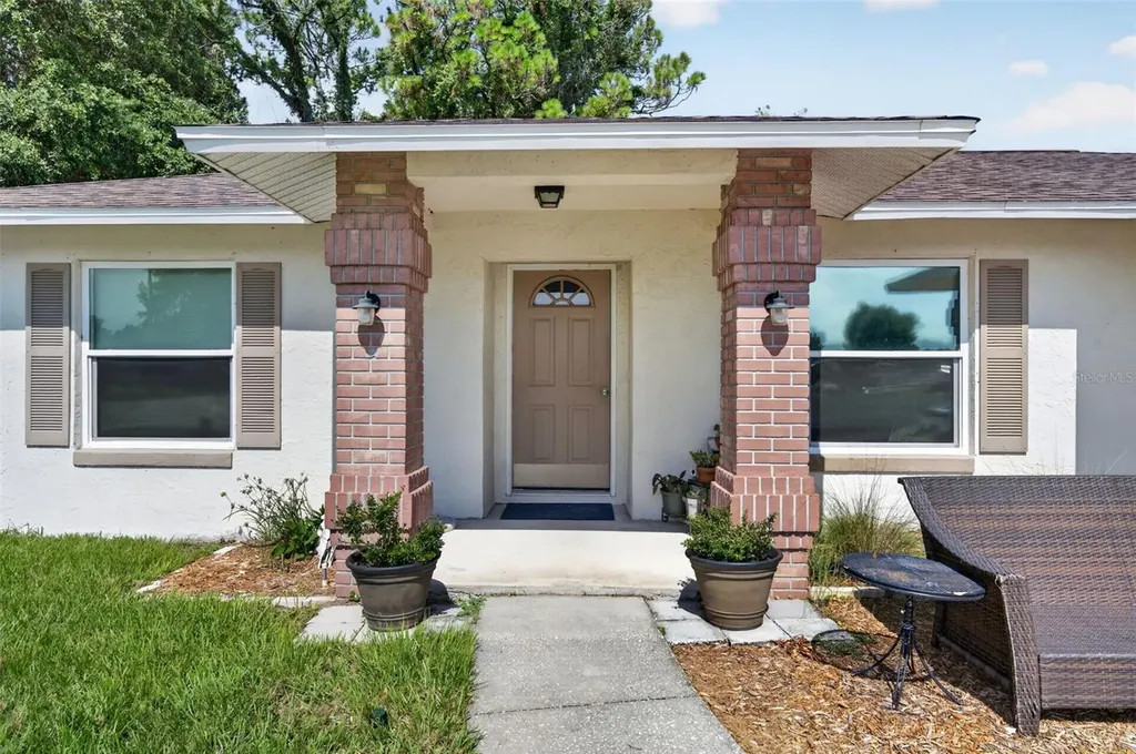 504 Sandpiper Court Edgewater FL 32141