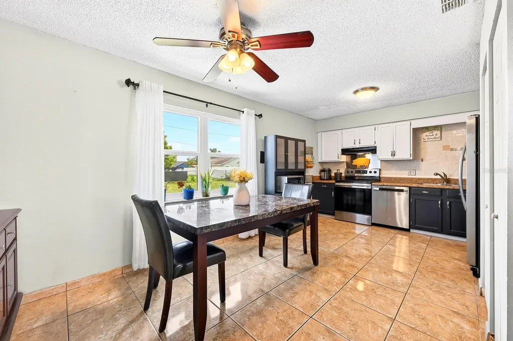 2910 Flynn Street Deltona FL 32738