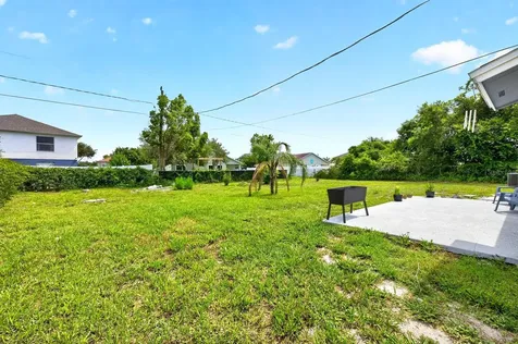 2910 Flynn Street Deltona FL 32738
