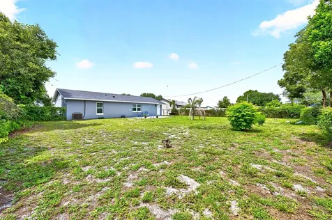 2910 Flynn Street Deltona FL 32738