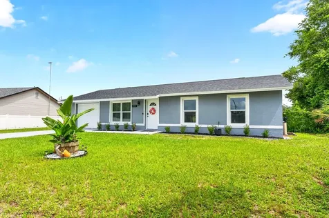 2910 Flynn Street Deltona FL 32738