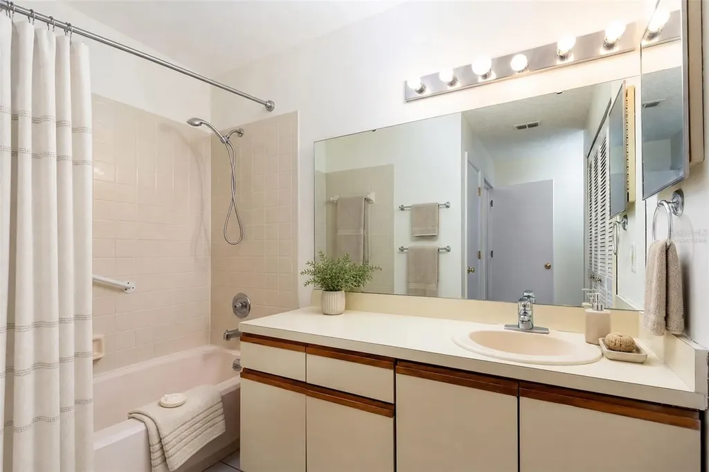 212 W Sabal Palm Place Longwood FL 32779