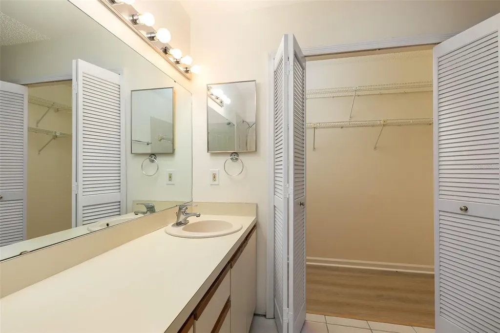 212 W Sabal Palm Place Longwood FL 32779