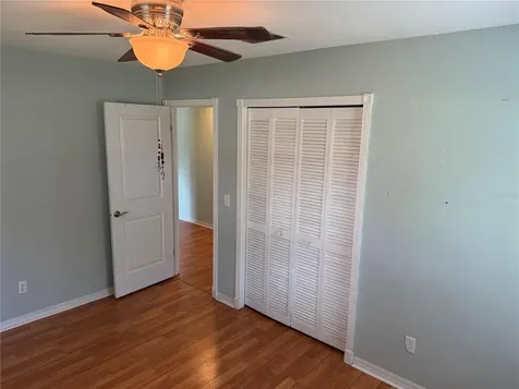 1244 County Road 437 Lake Panasoffkee FL 33538