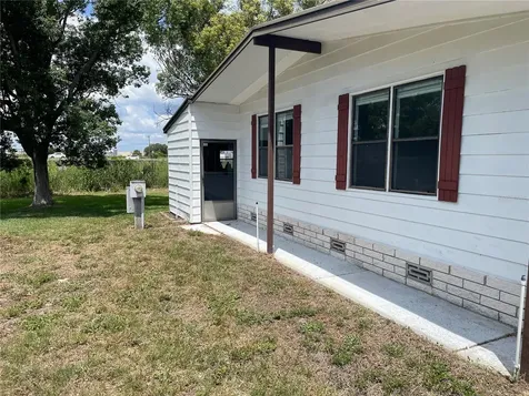 2102 Canopy Circle Zellwood FL 32798