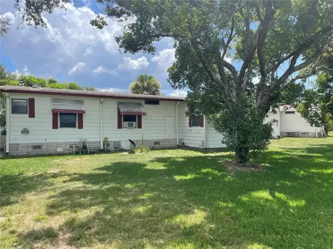 2102 Canopy Circle Zellwood FL 32798