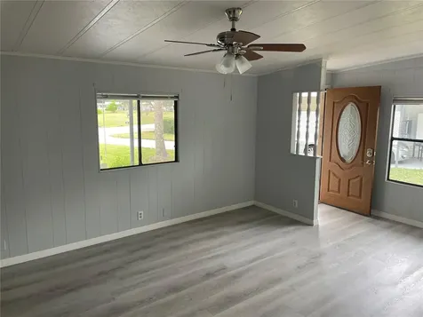 2102 Canopy Circle Zellwood FL 32798