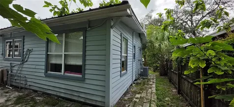 8211 N 10th Street Tampa FL 33604