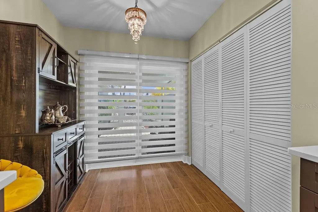215 Boca Ciega Point Boulevard N St Petersburg FL 33708
