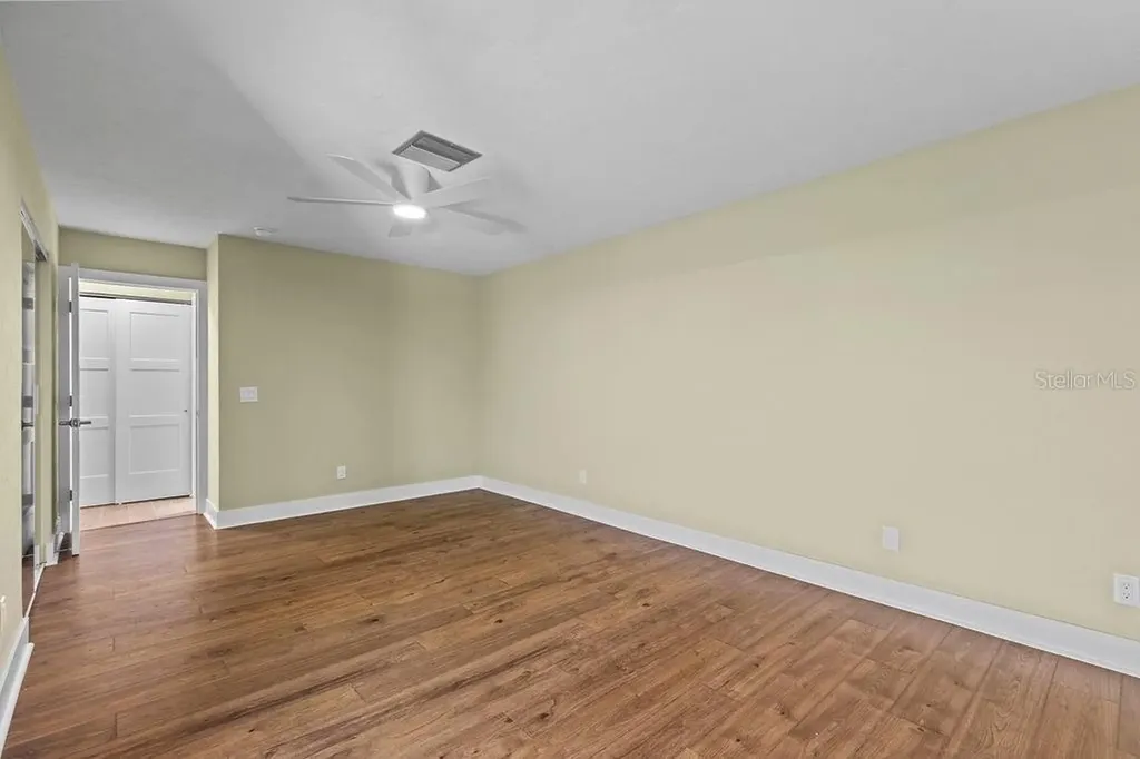 215 Boca Ciega Point Boulevard N St Petersburg FL 33708