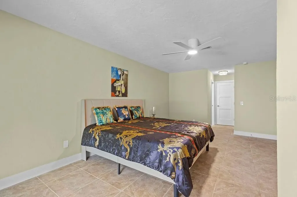 215 Boca Ciega Point Boulevard N St Petersburg FL 33708