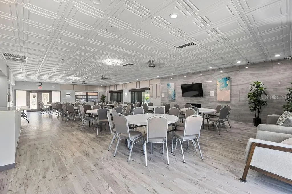 215 Boca Ciega Point Boulevard N St Petersburg FL 33708