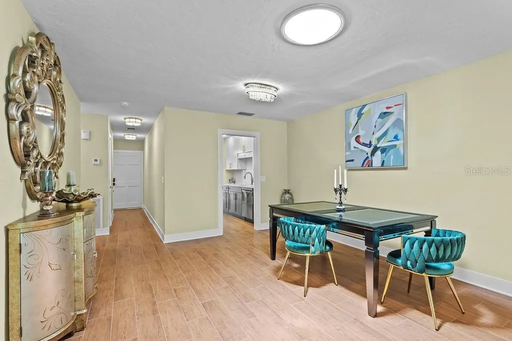 215 Boca Ciega Point Boulevard N St Petersburg FL 33708