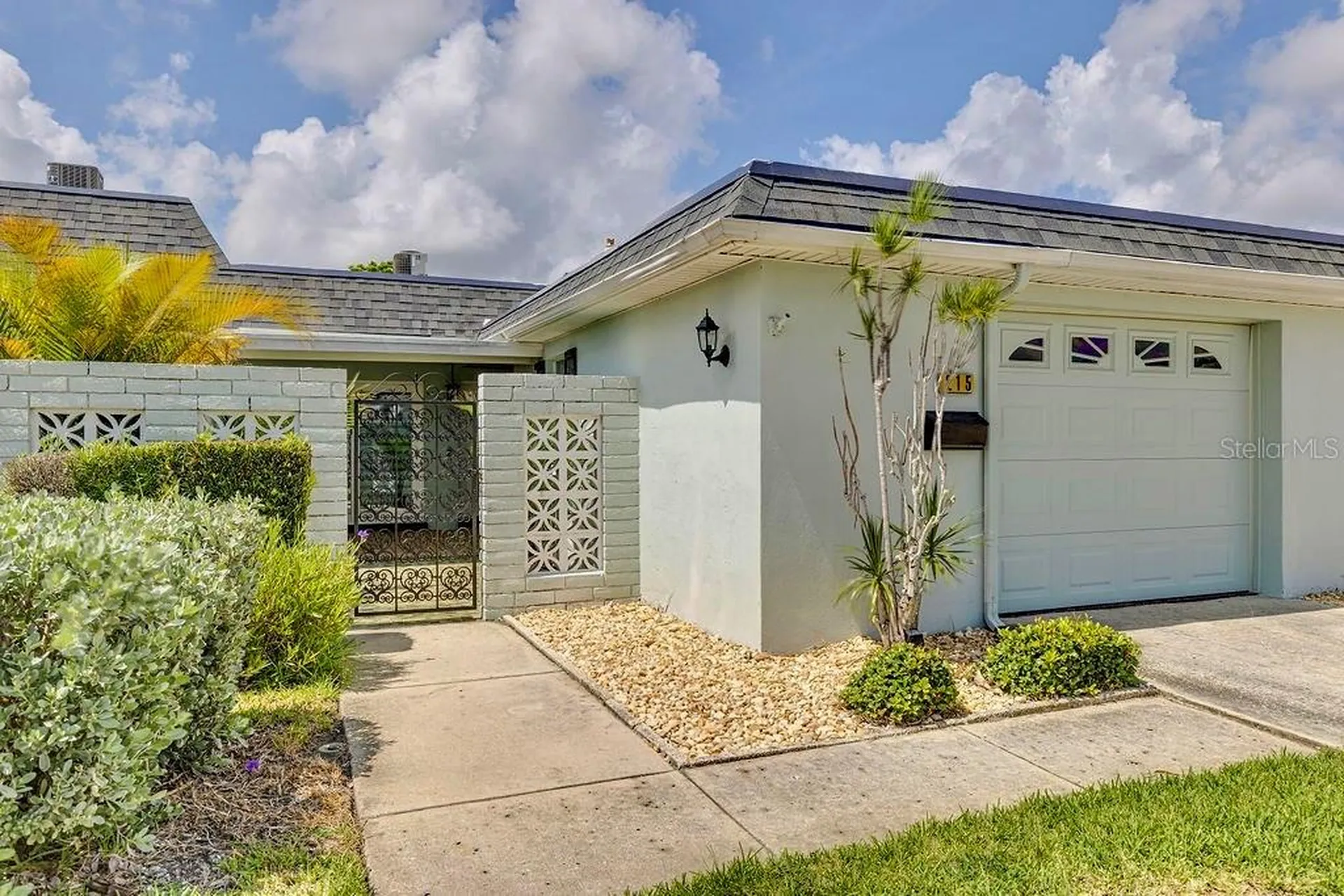 215 Boca Ciega Point Boulevard N St Petersburg FL 33708