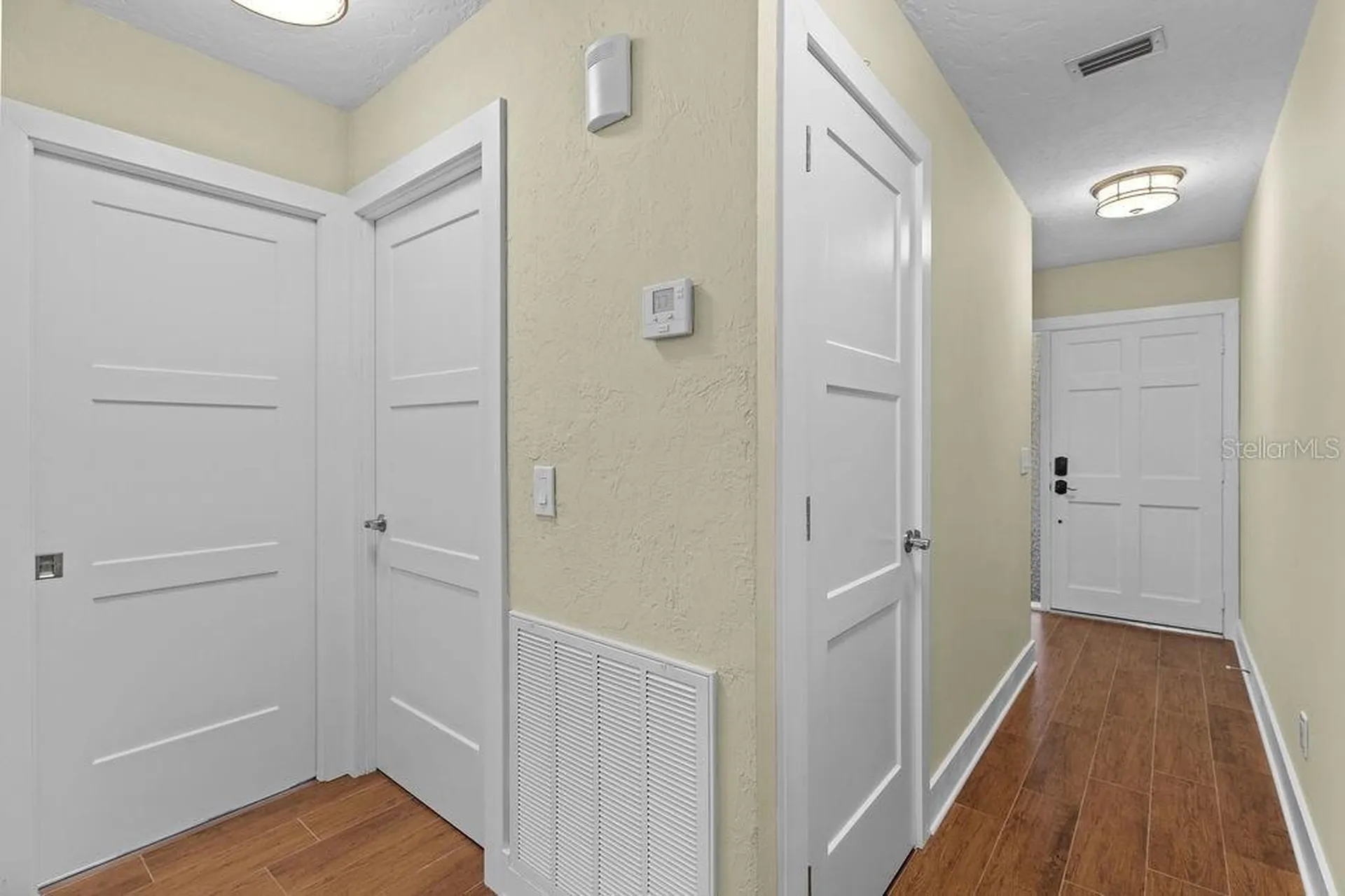 215 Boca Ciega Point Boulevard N St Petersburg FL 33708