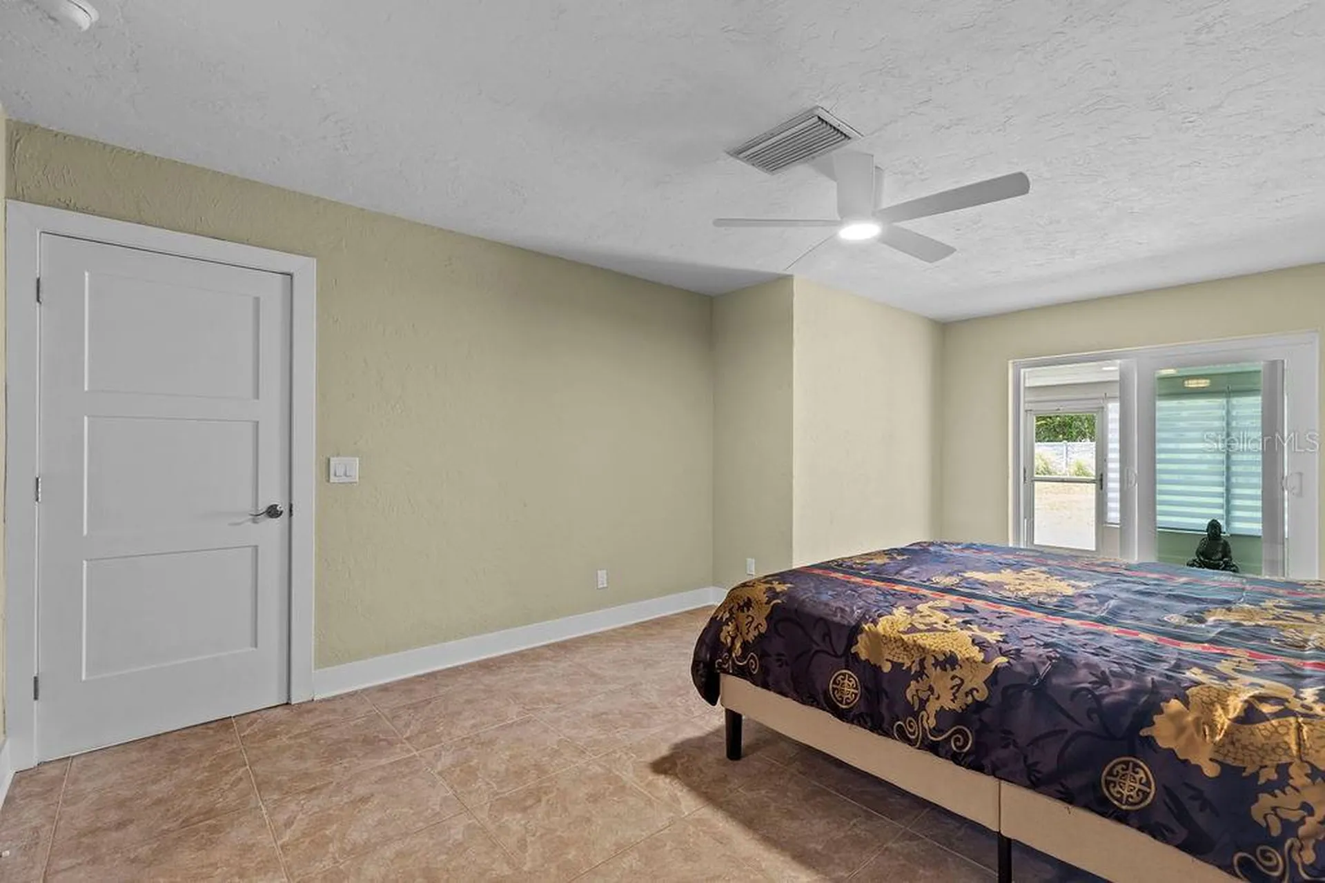 215 Boca Ciega Point Boulevard N St Petersburg FL 33708