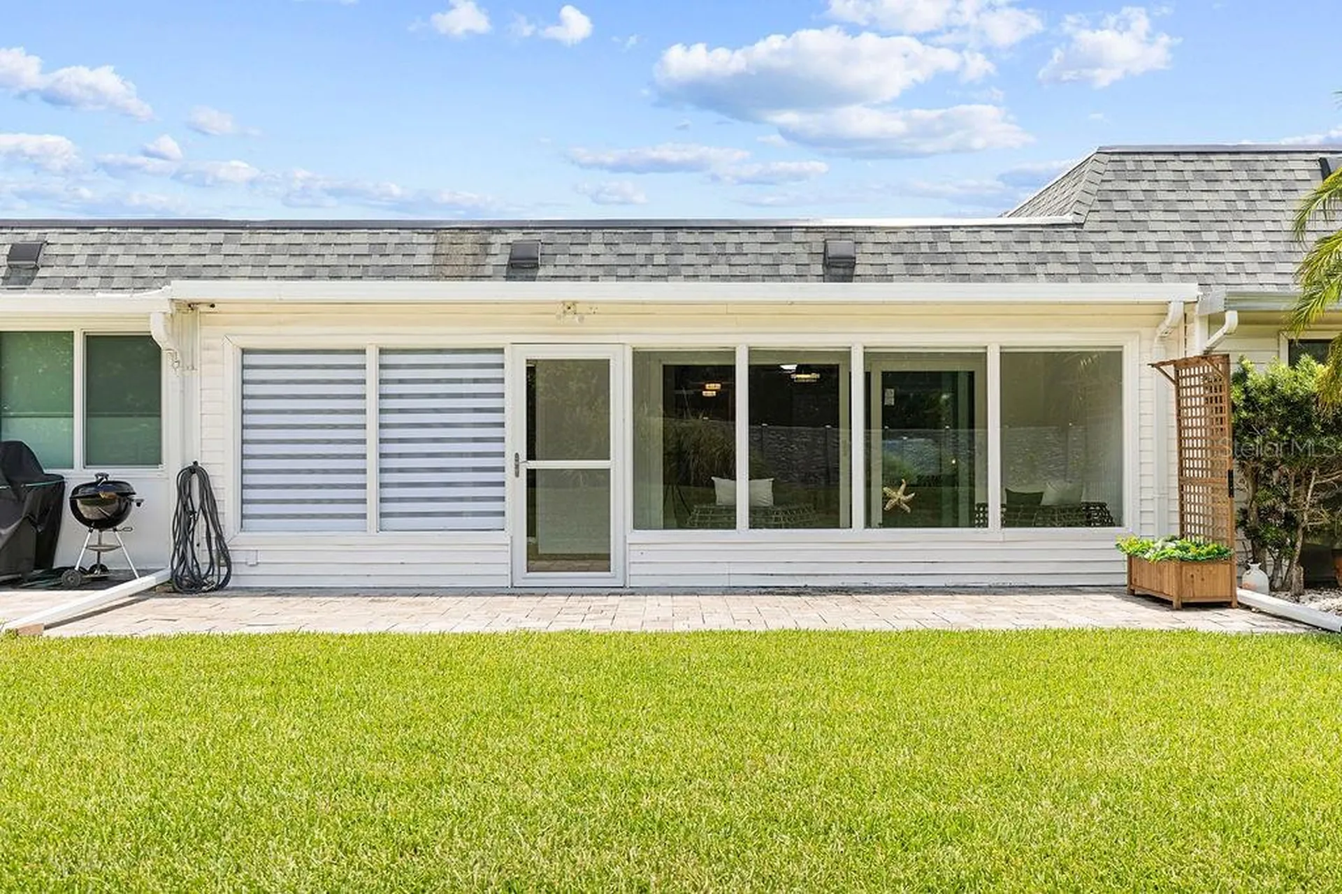 215 Boca Ciega Point Boulevard N St Petersburg FL 33708