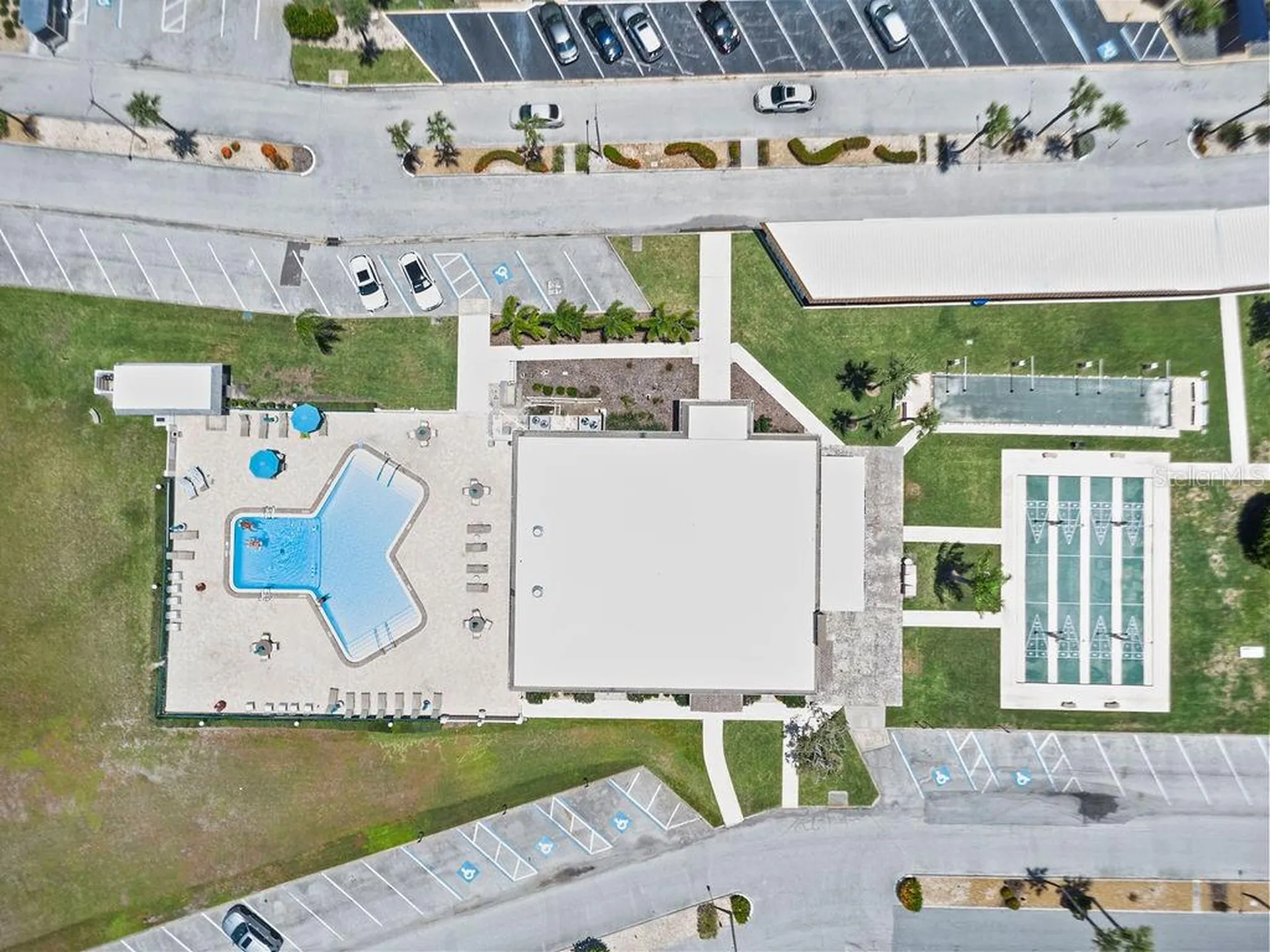 215 Boca Ciega Point Boulevard N St Petersburg FL 33708