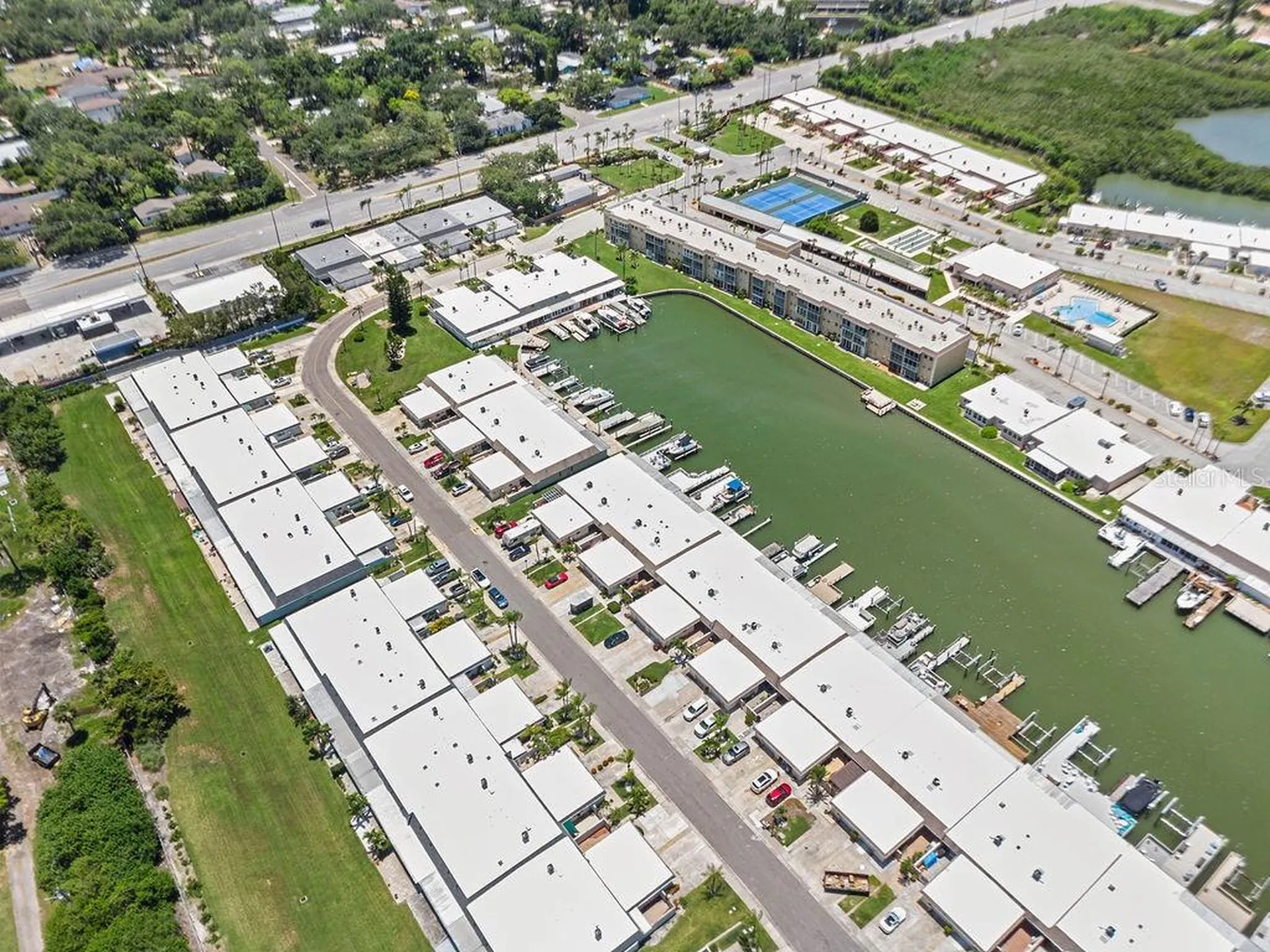 215 Boca Ciega Point Boulevard N St Petersburg FL 33708