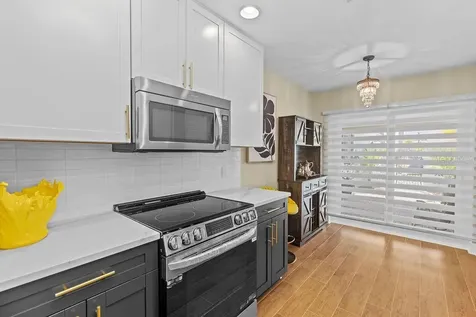 215 Boca Ciega Point Boulevard N St Petersburg FL 33708