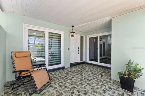 215 Boca Ciega Point Boulevard N St Petersburg FL 33708