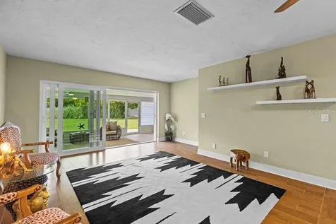 215 Boca Ciega Point Boulevard N St Petersburg FL 33708