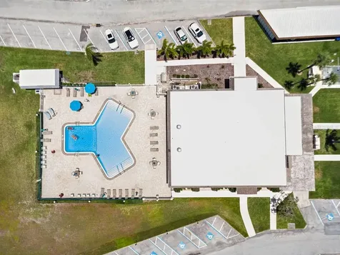 215 Boca Ciega Point Boulevard N St Petersburg FL 33708