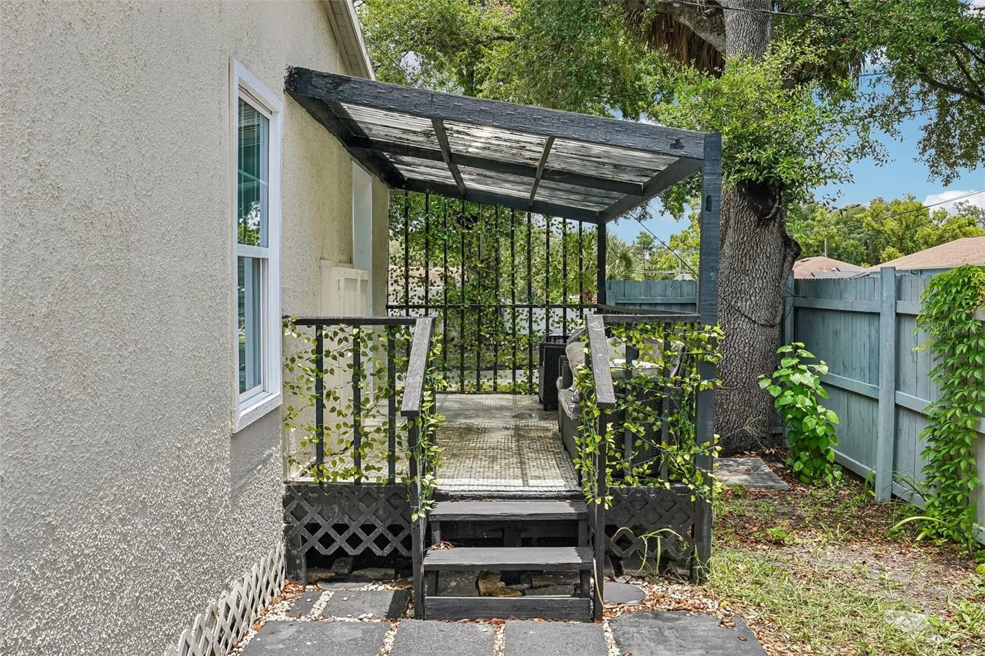 8514 N Branch Avenue Tampa FL 33604
