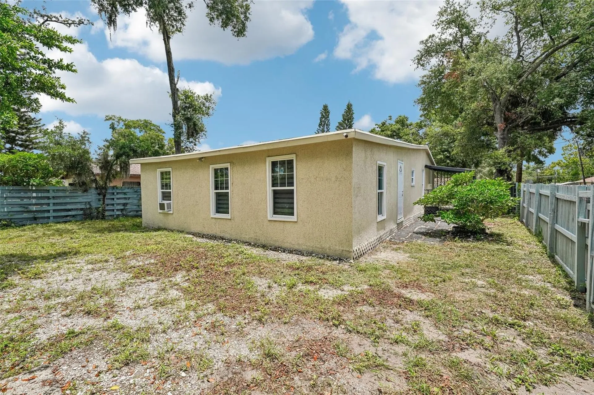 8514 N Branch Avenue Tampa FL 33604