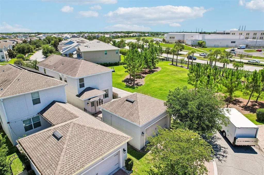 11886 Fiction Avenue Orlando FL 32832