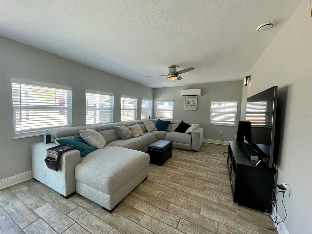 4429 S Lanier Drive Tampa FL 33616