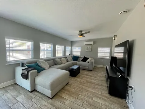 4429 S Lanier Drive Tampa FL 33616