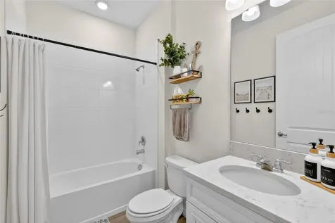 1558 Tisbury Point Sanford FL 32771