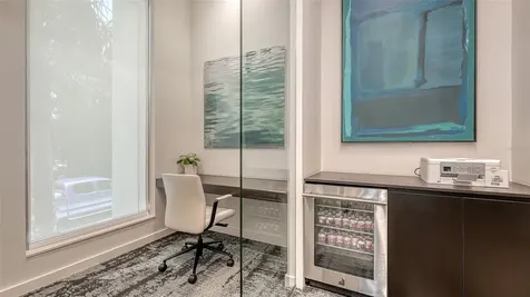 301 Quay Commons Sarasota FL 34236