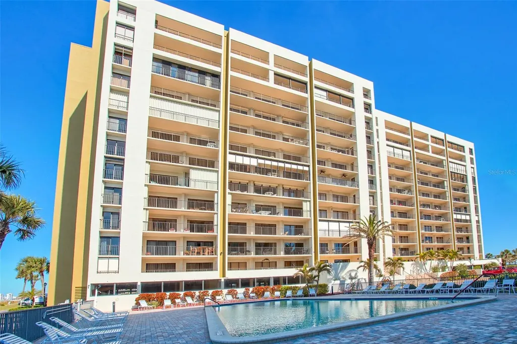 1480 Gulf Boulevard Clearwater FL 33767