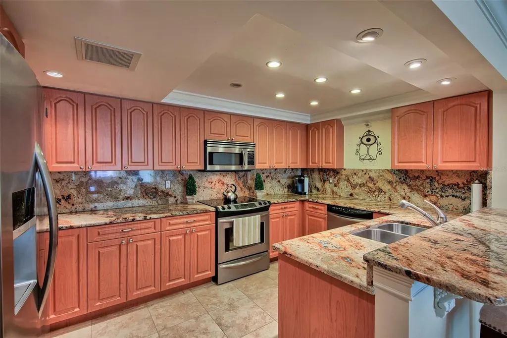 1480 Gulf Boulevard Clearwater FL 33767