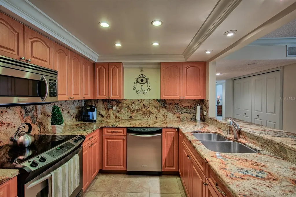 1480 Gulf Boulevard Clearwater FL 33767
