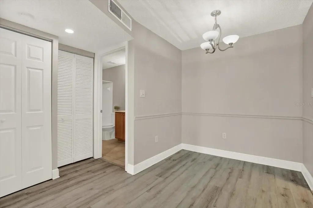 308 Lake Parsons Green Brandon FL 33511
