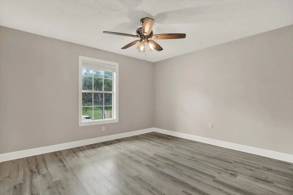 308 Lake Parsons Green Brandon FL 33511