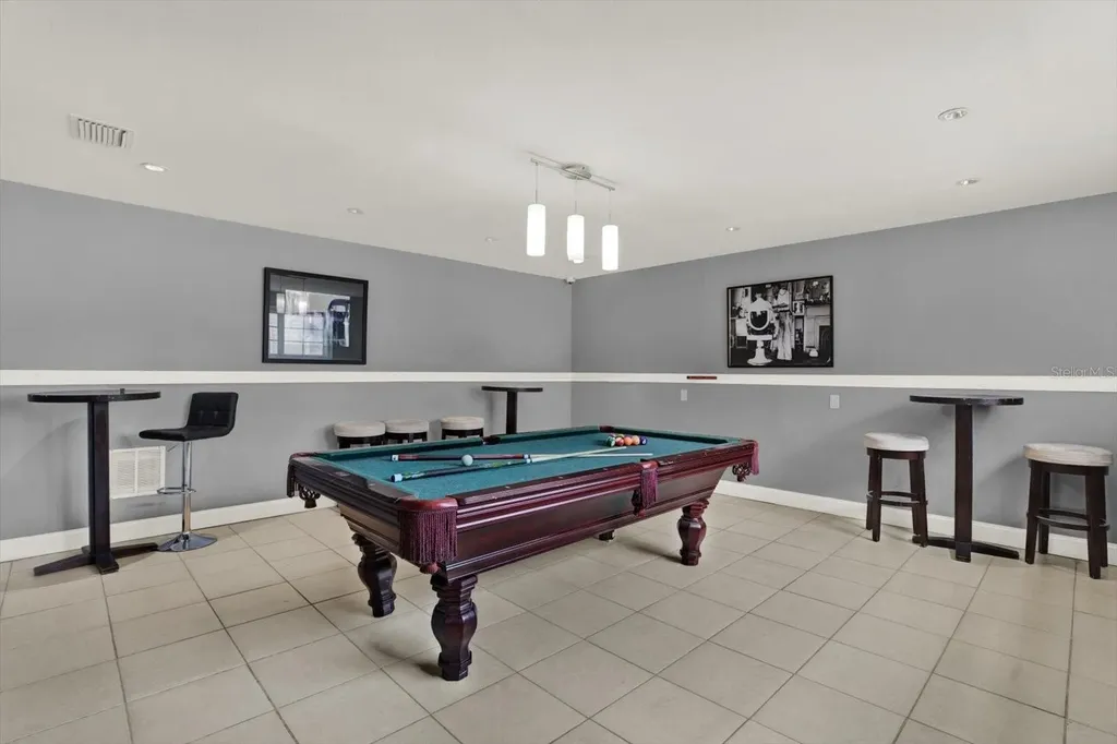 308 Lake Parsons Green Brandon FL 33511