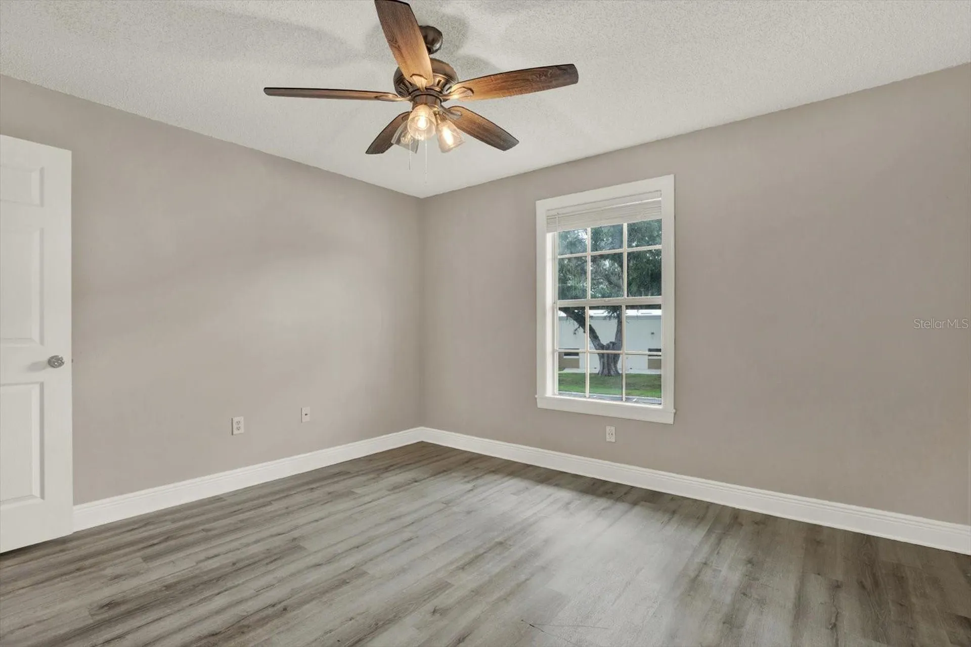 308 Lake Parsons Green Brandon FL 33511