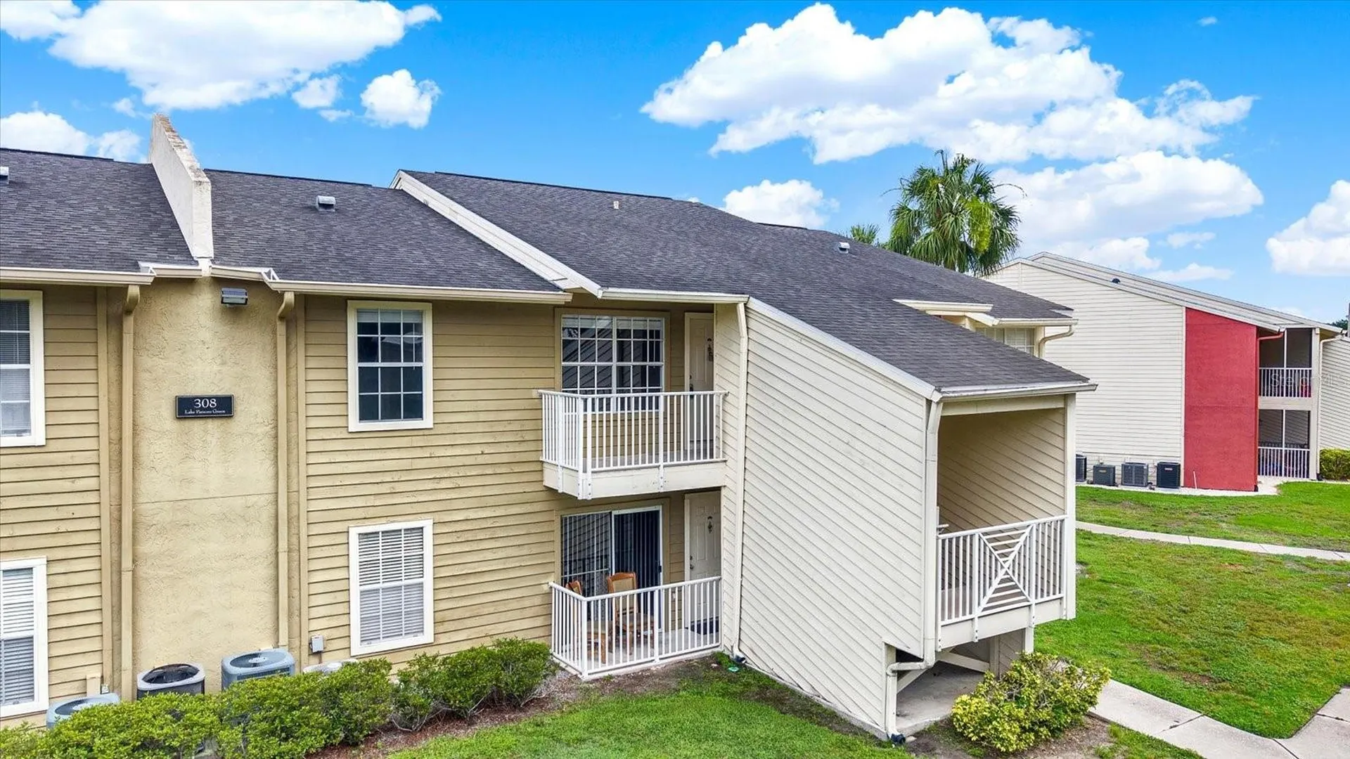 308 Lake Parsons Green Brandon FL 33511